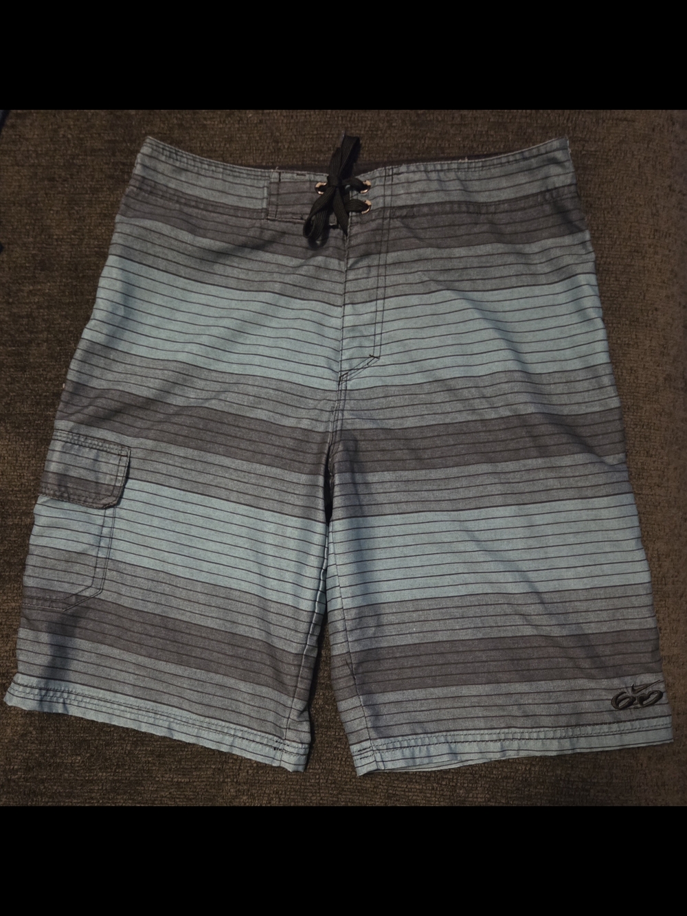 Nike 6.0 Boys Blue and Gray Striped Swim Trunks. Size 16